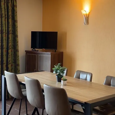 Jausiers: T3 Duplex, 6 Pers, Terrasse, Animaux Admis - Fr-1-165b-8 جوسيير